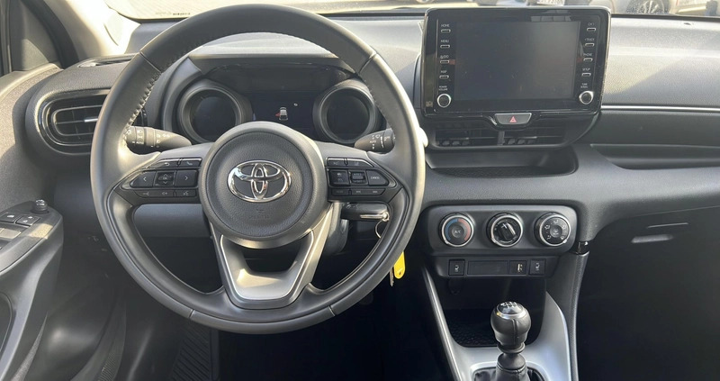 Toyota Yaris cena 87900 przebieg: 8908, rok produkcji 2023 z Moryń małe 436